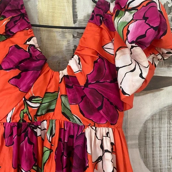 AJè Vibrant Floral Dress with Puff Sleeves - Picture 3 of 10